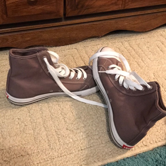 Levi's Other - Levi’s Gray chuck style shoes